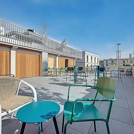 Modern With Rooftop Apartament Montreuil (Seine-Saint-Denis)